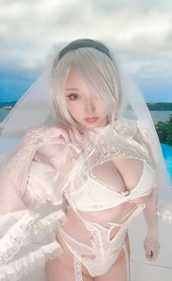 错过末班车的女职员