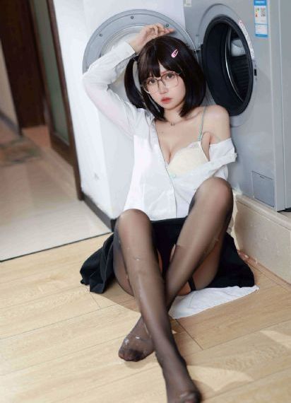 《想享用朋友的妻子》正在播放