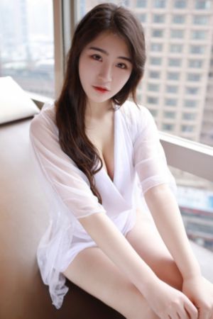 丫鬟双乳伺候泄欲